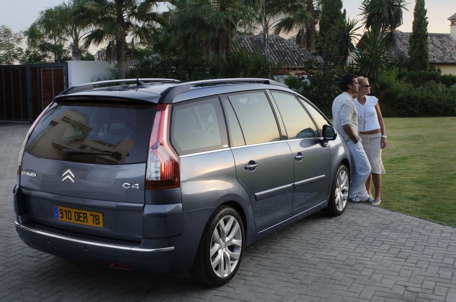  Citroen C4 Grand Picasso 2007 года  (фото 85 из 133)